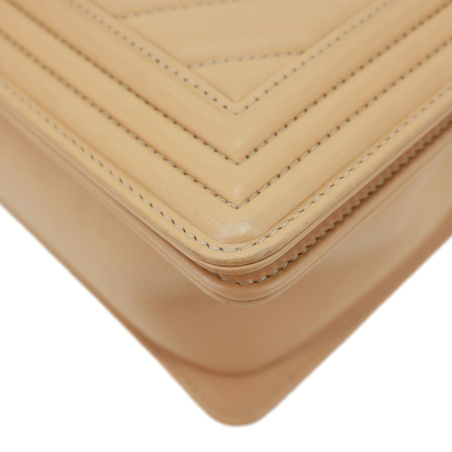 CHANEL Boy Flap Medium Chevron Calfskin Leather Chain Shoulder Bag Beige
