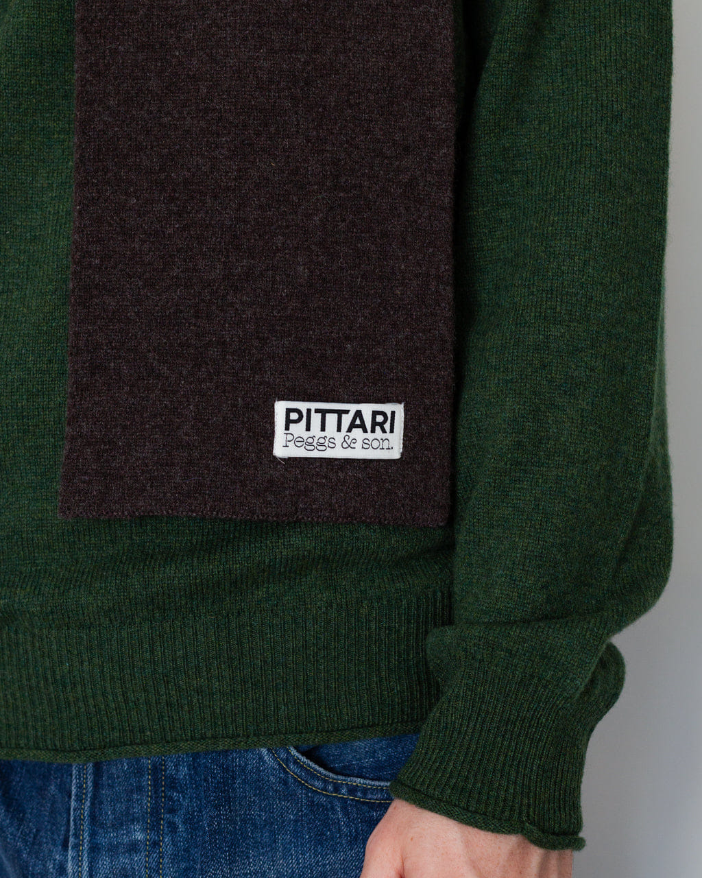 Pittari Scarf - Bourneville