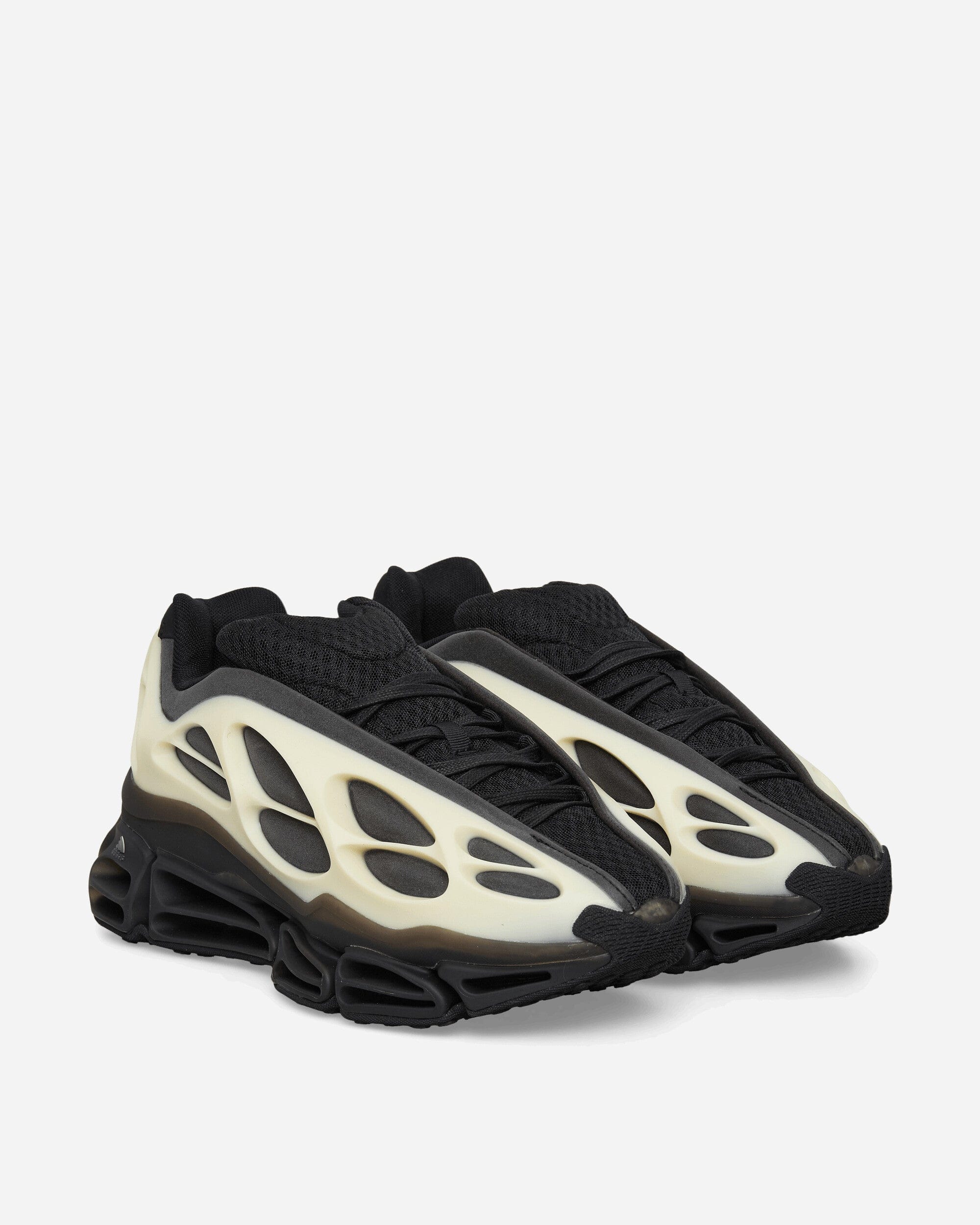 adidas Willy Chavarria Megaride Bone Sneakers Core Black / Cream White