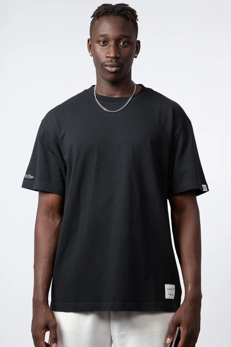 Mitchell & Ness Premium Essential T-shirt Black