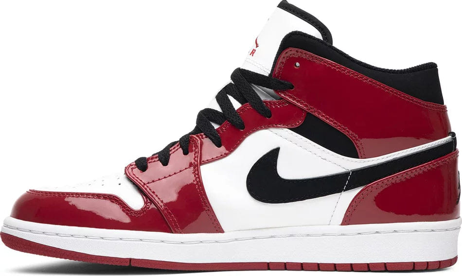 Air Jordan Jordan 1 Retro Chicago Bulls Patent (2003)
