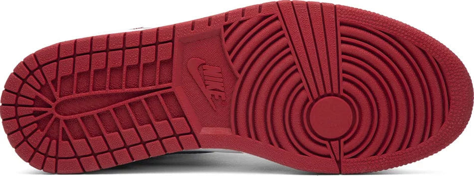 Air Jordan Jordan 1 Retro Chicago Bulls Patent (2003)