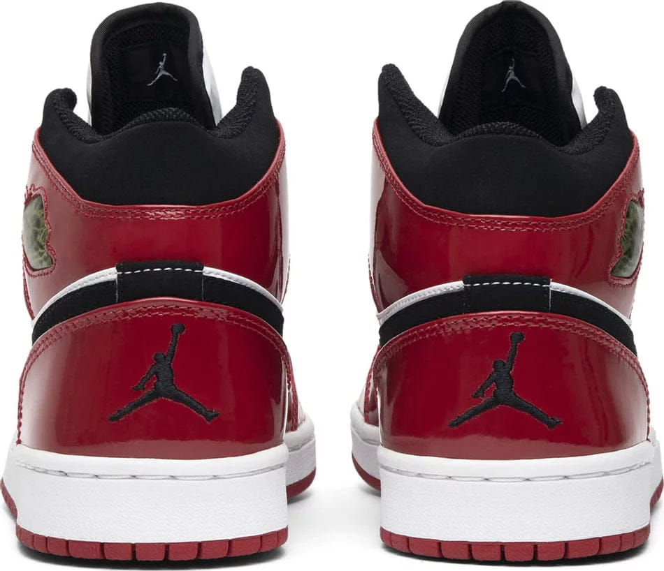 Air Jordan Jordan 1 Retro Chicago Bulls Patent (2003)