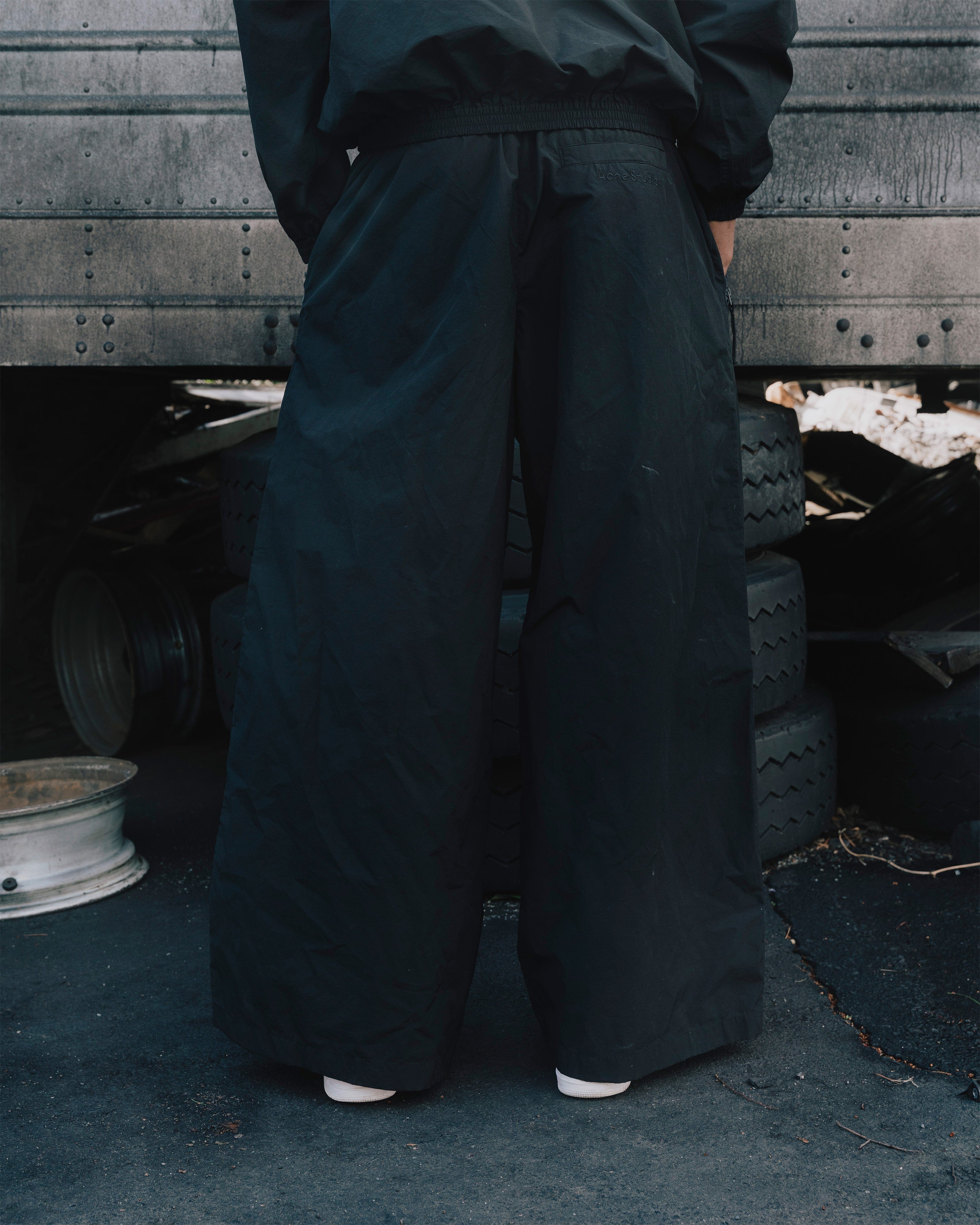 Acne Studios RELAXED FIT TROUSERS