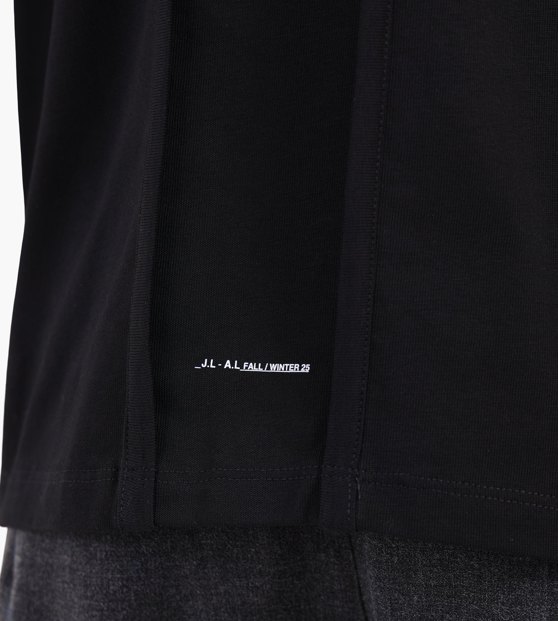 J.L-A.L Dalma Tshirt Shungite Black