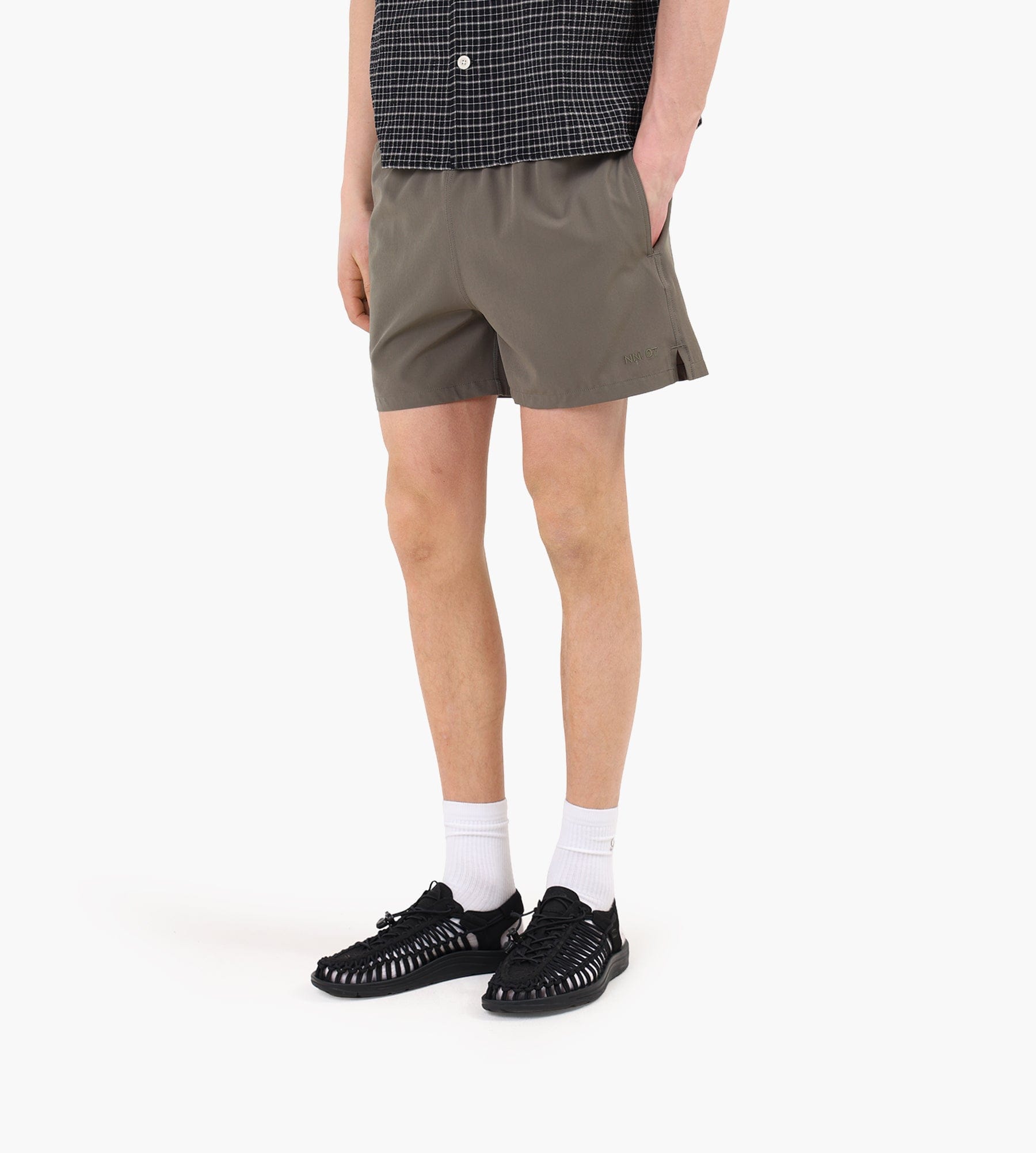NN.07 Holiday Shorts 10039 Capers