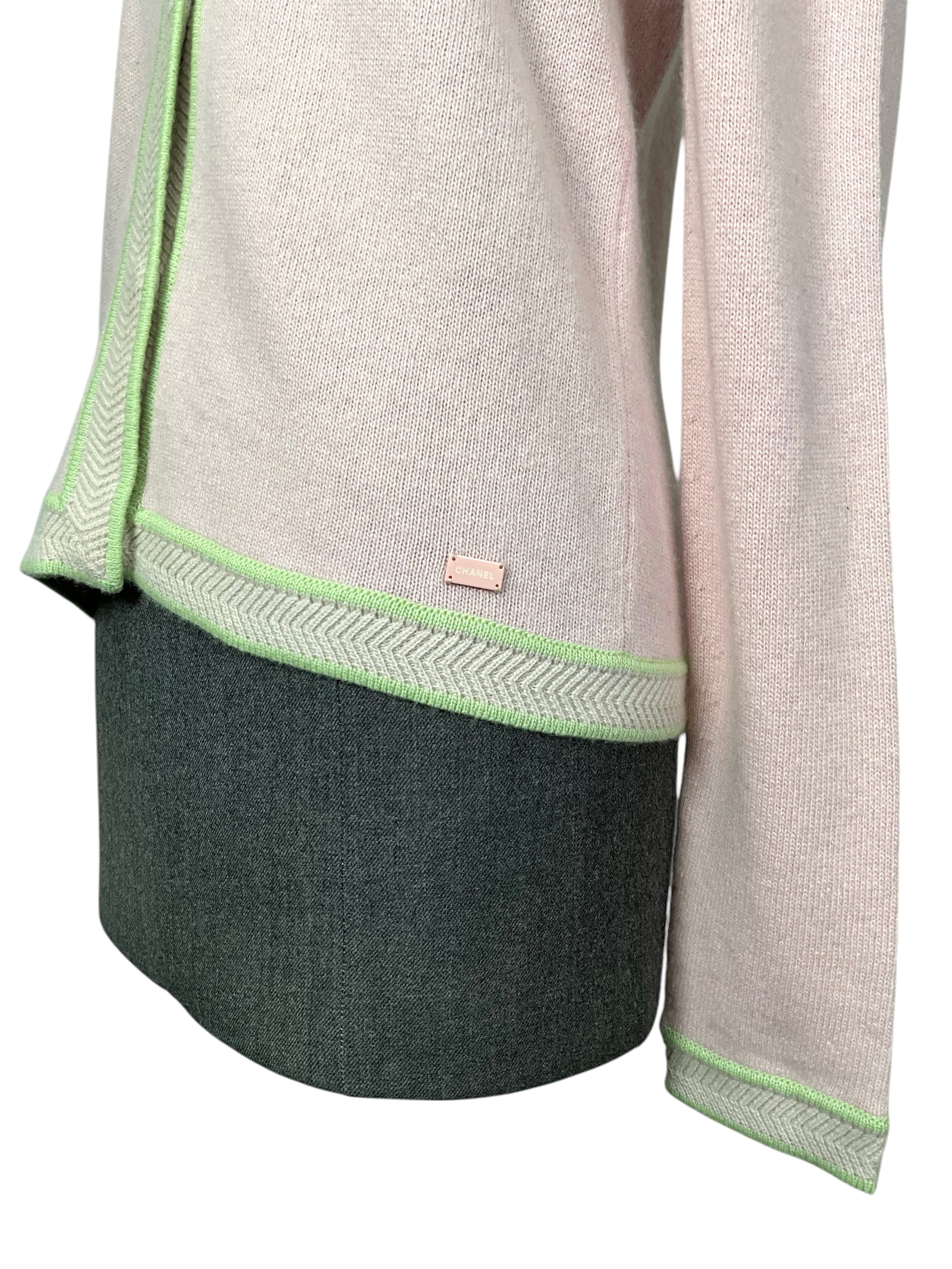 CHANEL 2003 Knit Cashmere Cardigan Sweater Size 42