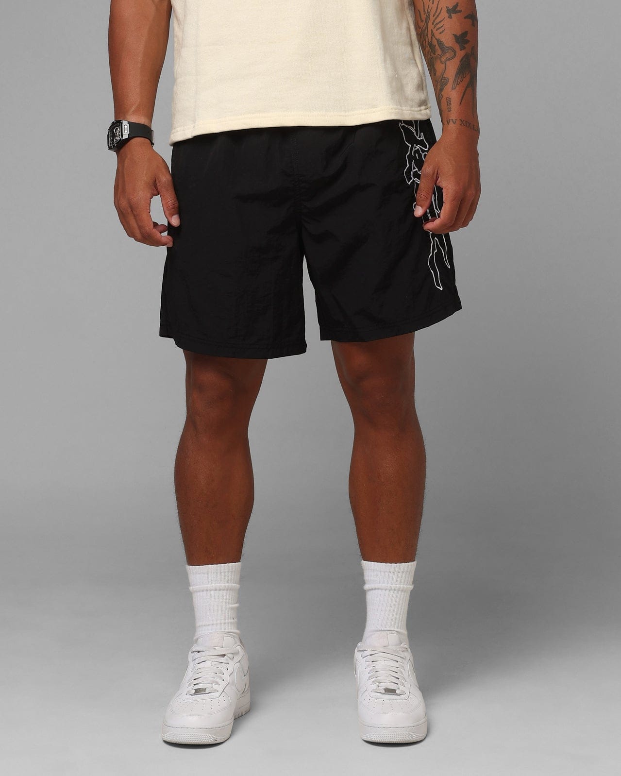 Loiter Walk Shorts Black
