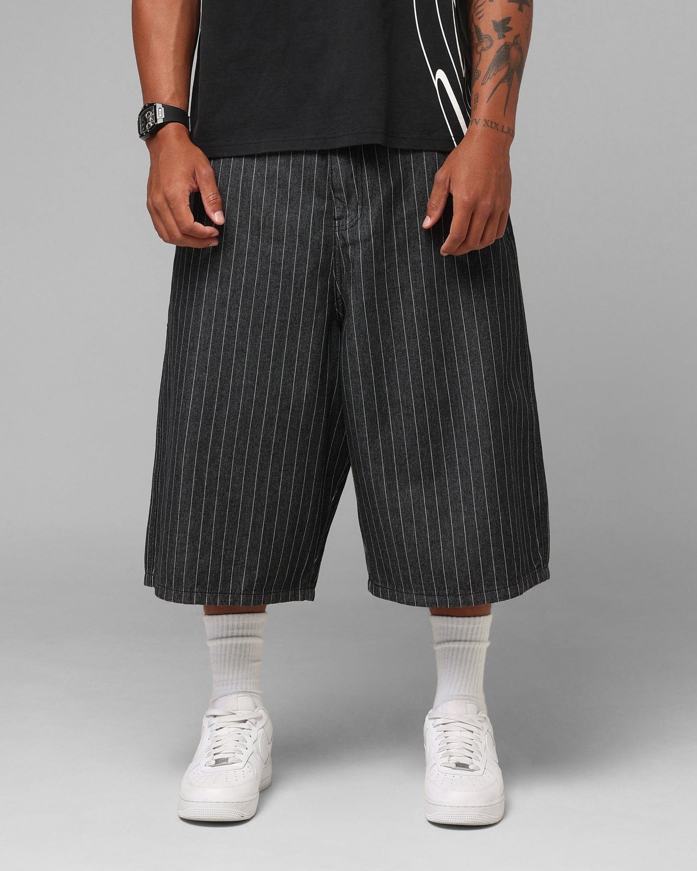 Loiter Hybrid Patch Shorts Black
