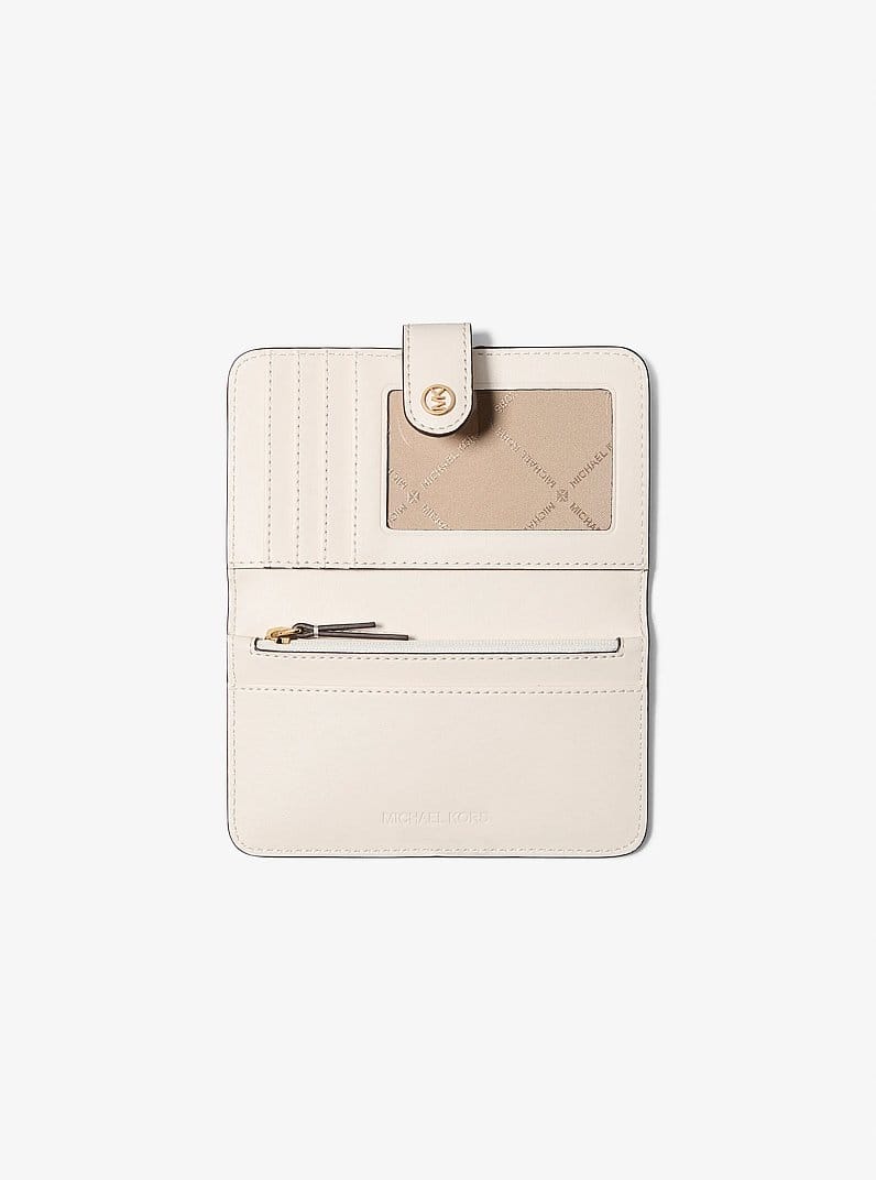Jet Set Travel Medium Pebbled Leather Billfold Wallet