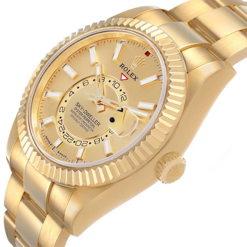 Sky-Dweller (Reference 336938). A 42mm yellow gold automatic wristwatch with date and dual time. 2026
