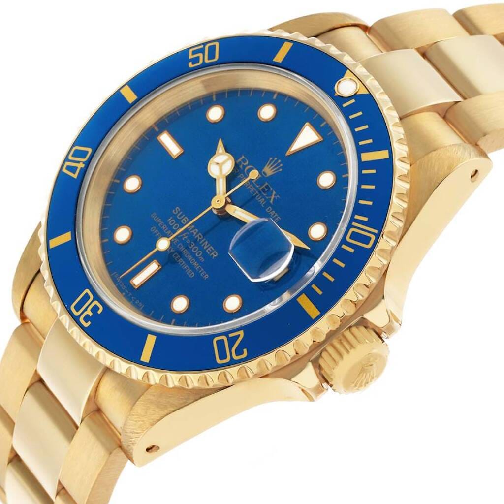 Submariner (Reference 16618). A 40mm yellow gold automatic wristwatch with date. 1993-1994