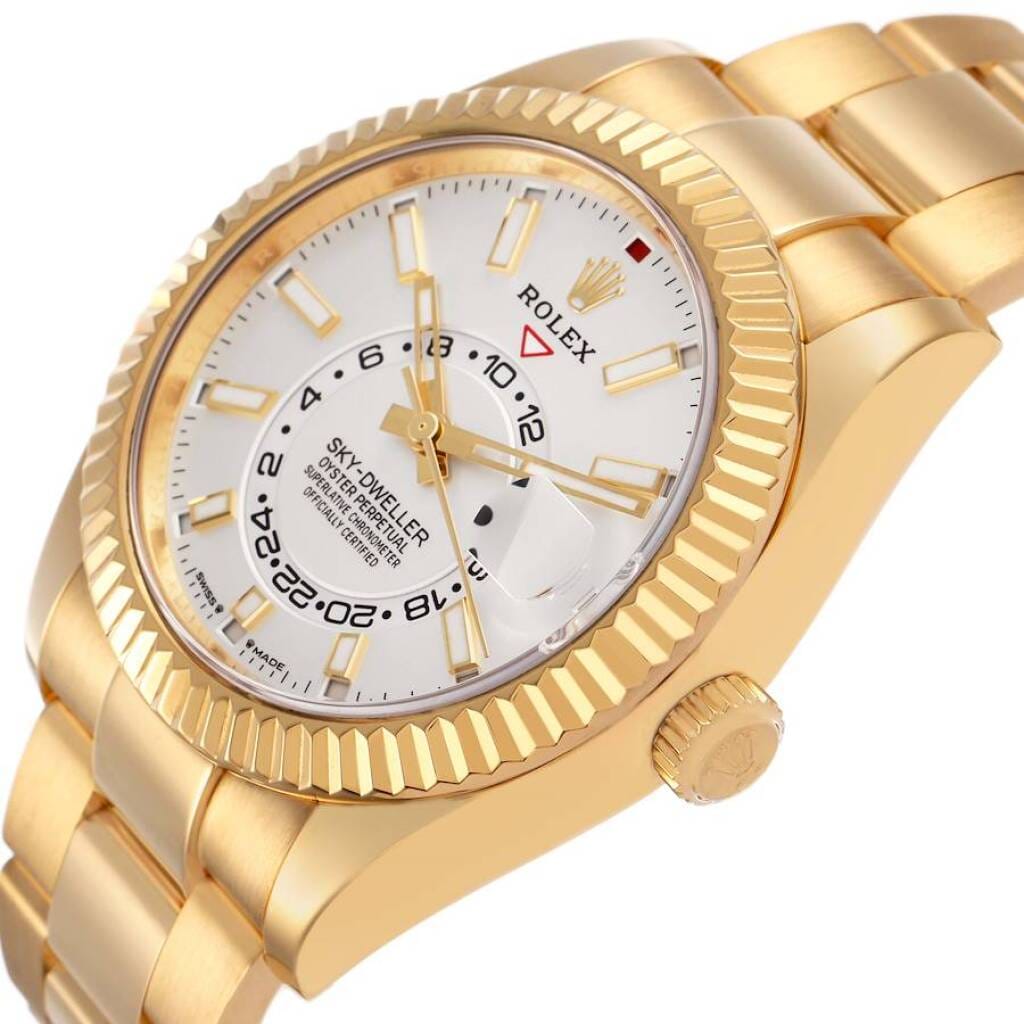 Sky-Dweller (Reference 336938). A 42mm yellow gold automatic wristwatch with date and dual time. 2024