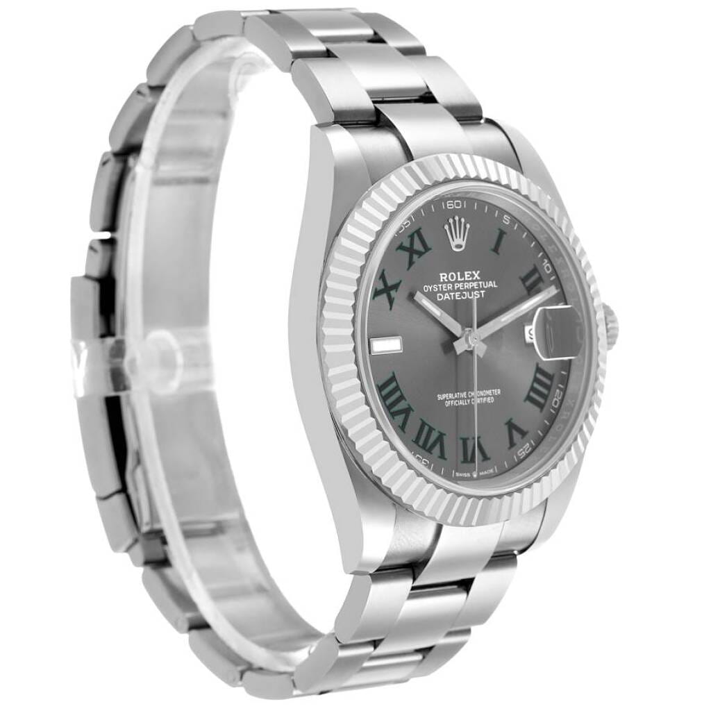 Datejust 'Wimbledon' (Reference 126334). A 41mm white gold stainless steel automatic wristwatch with date.
