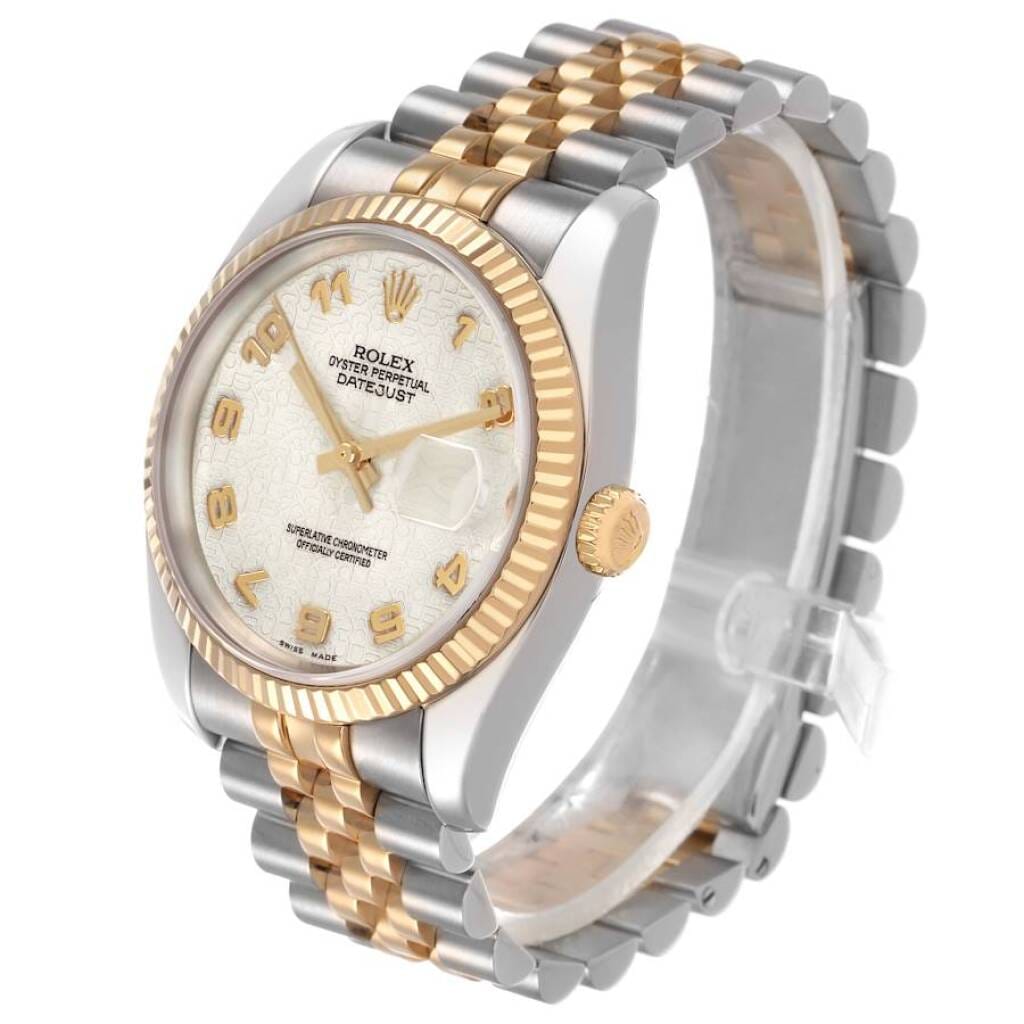 Datejust (Reference 116233). A 36mm yellow gold stainless steel automatic wristwatch with date. 2004-2005