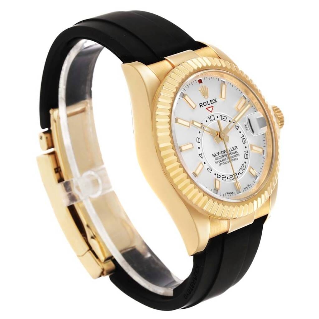 Sky-Dweller (Reference 326238). A 42mm yellow gold automatic wristwatch with date and dual time. 2021
