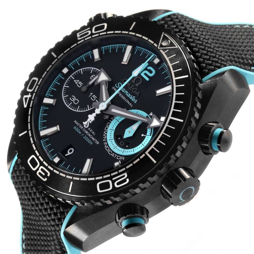 Seamaster Planet Ocean (Reference 215.92.46.51.01.003). A 45.5mm black ceramic automatic wristwatch with date and chronograph.