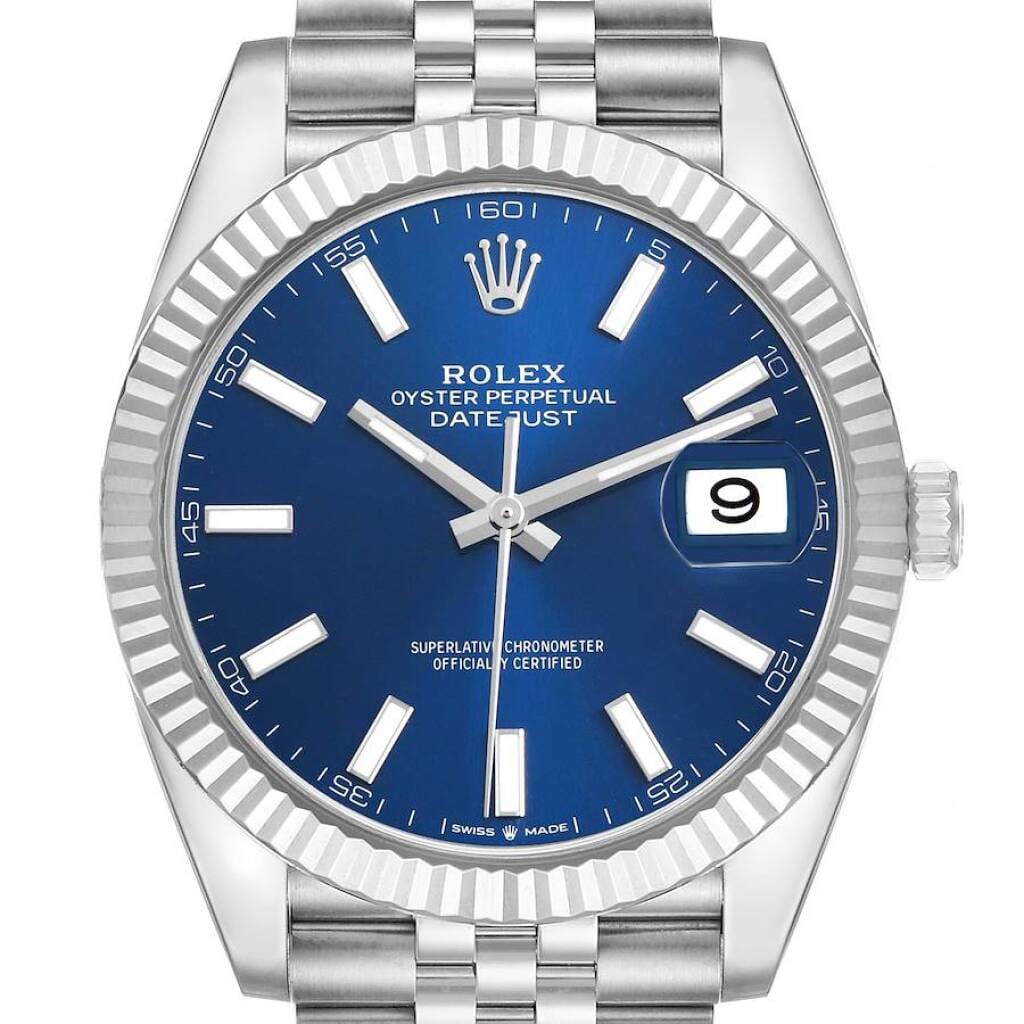 Datejust (Reference 126334). A 41mm stainless steel white gold automatic wristwatch with date.