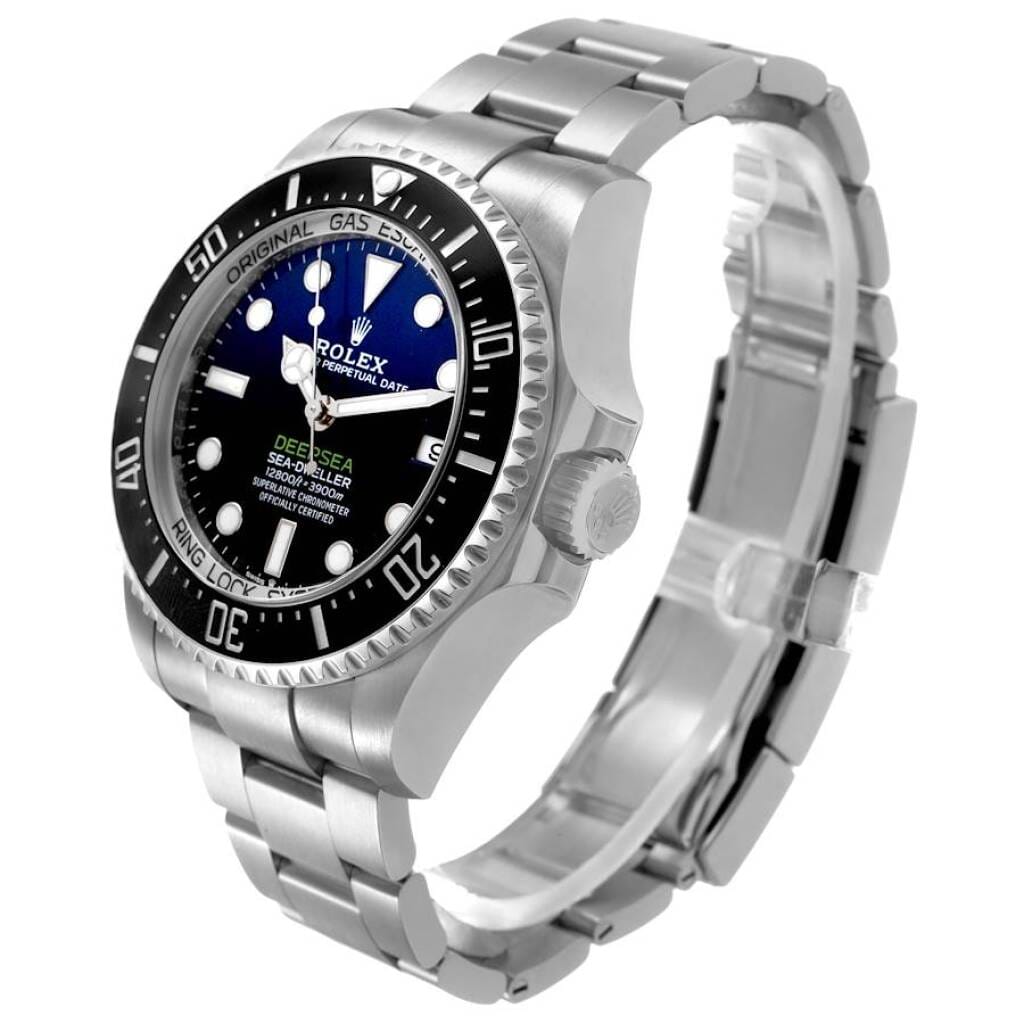 Sea-Dweller 'D-Blue' (Reference 136660). A 44mm stainless steel automatic wristwatch with date. 2022
