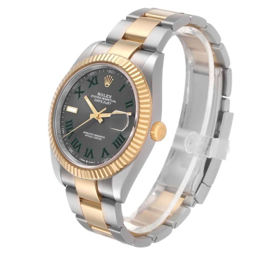 Datejust 'Wimbledon' (Reference 126333). A 41mm yellow gold stainless automatic wristwatch with date.