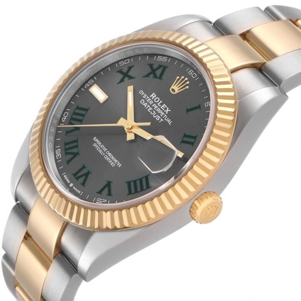 Datejust 'Wimbledon' (Reference 126333). A 41mm yellow gold stainless automatic wristwatch with date.
