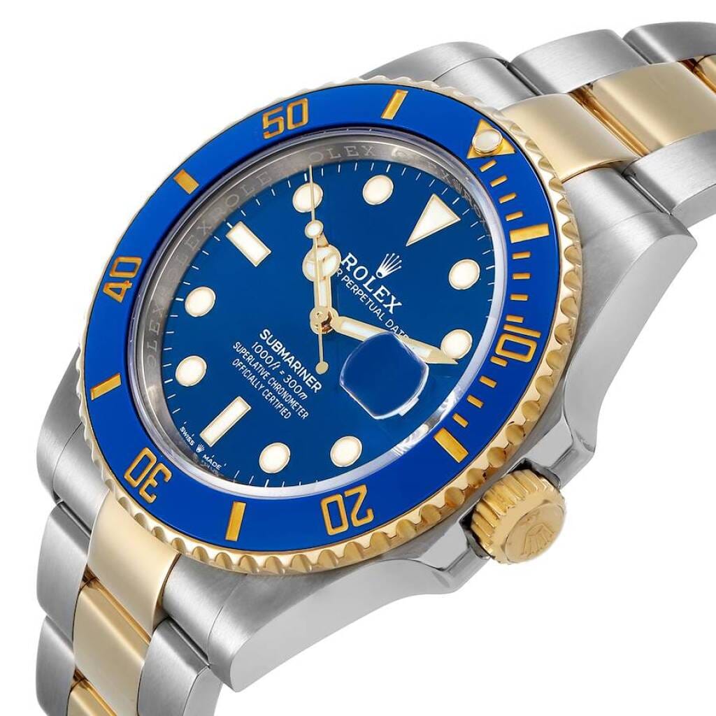 Submariner (Reference 126613LB). A 41mm yellow gold stainless steel automatic wristwatch with date