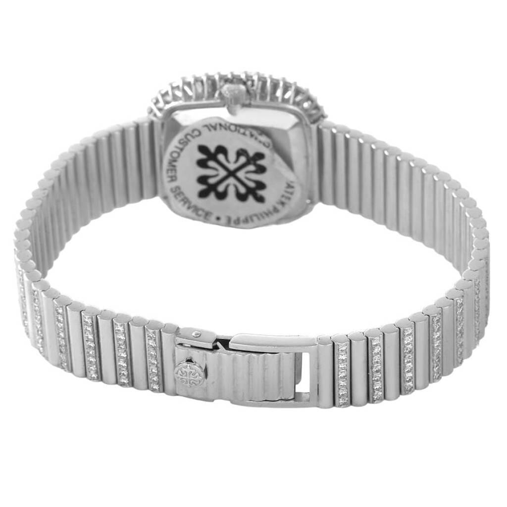 Vintage Onyx Dial (Reference 4432/1). A 26.6mm white gold diamond-set manual wind wristwatch.