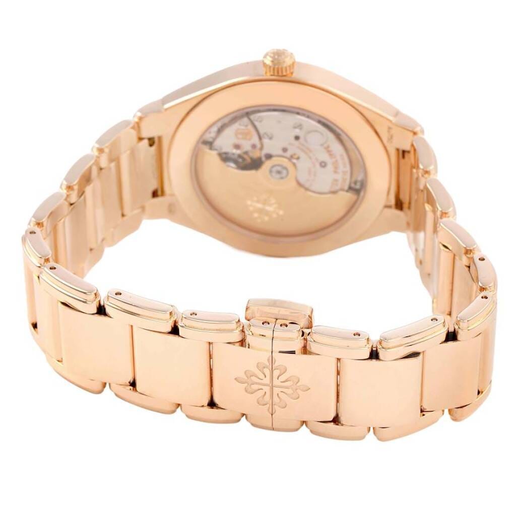 Twenty-4 (Reference 7300/1200R-010). A 36mm rose gold diamond-set automatic wristwatch with date. 2024
