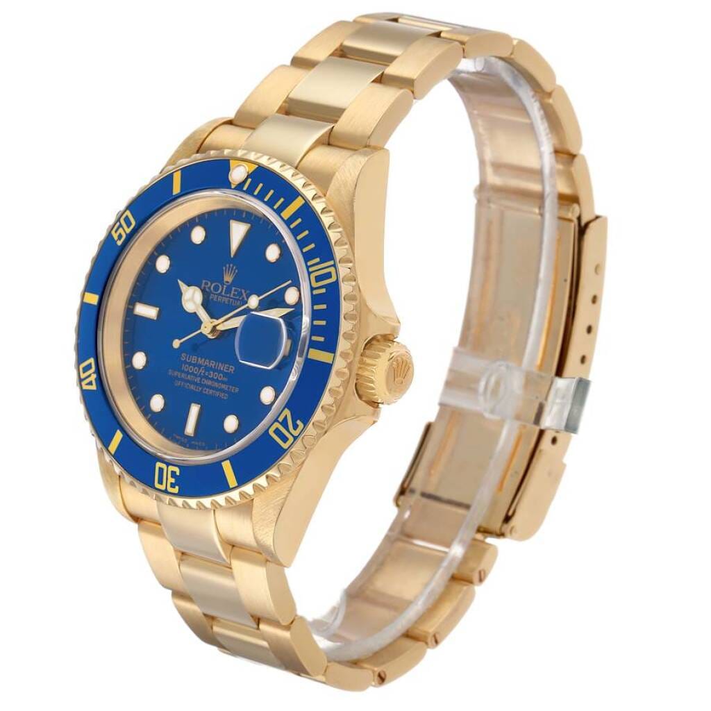 Submariner (Reference 16618). A 40mm yellow gold automatic wristwatch with date. 2006