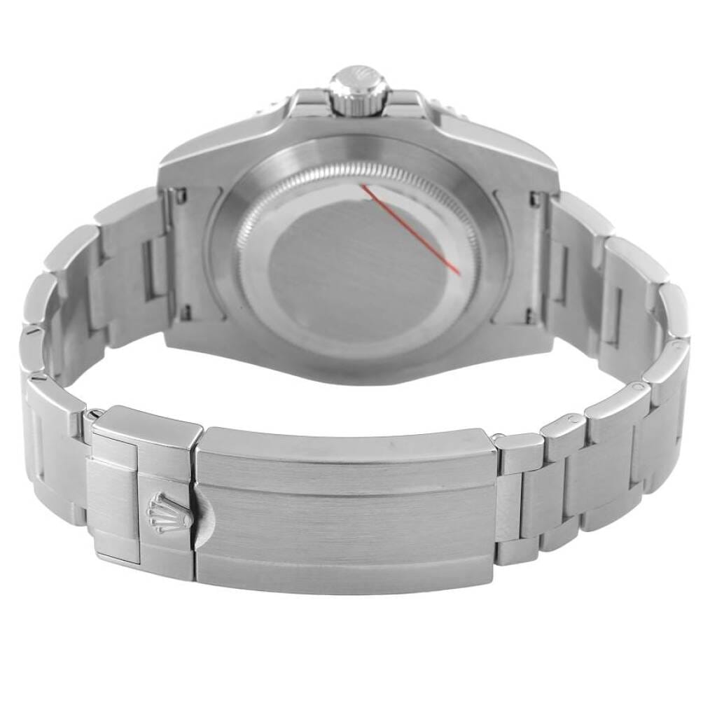Submariner (Reference 116610LN). A 40mm stainless steel automatic wristwatch with date. 2015
