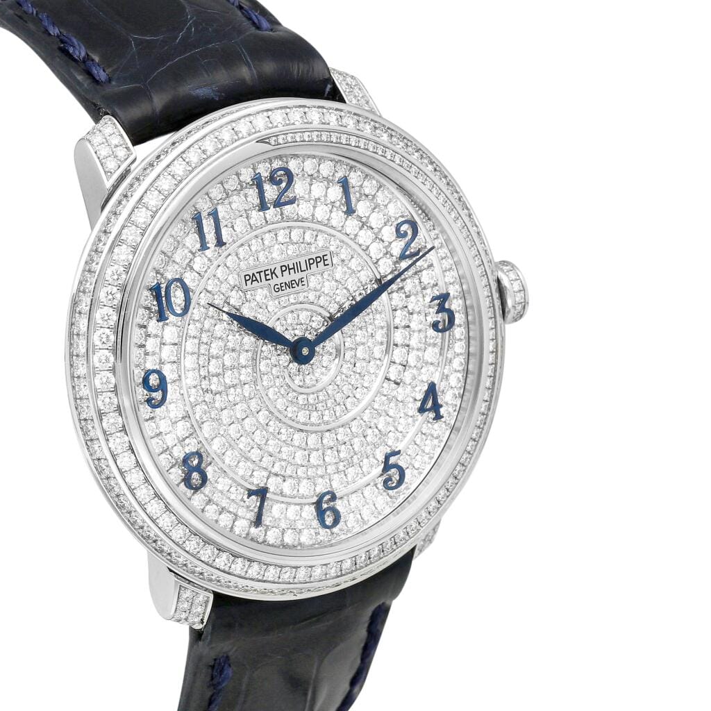 Calatrava (Reference 4978/400G). A 36.5mm white gold diamond- set automatic wristwatch. 2020