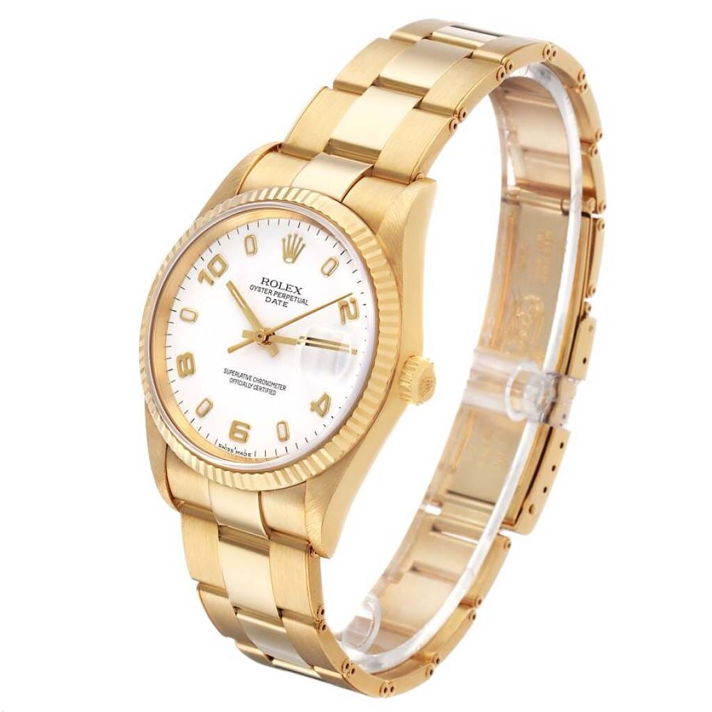 Date (Reference 15238). A 34mm yellow gold automatic wristwatch with date. 1991-1992