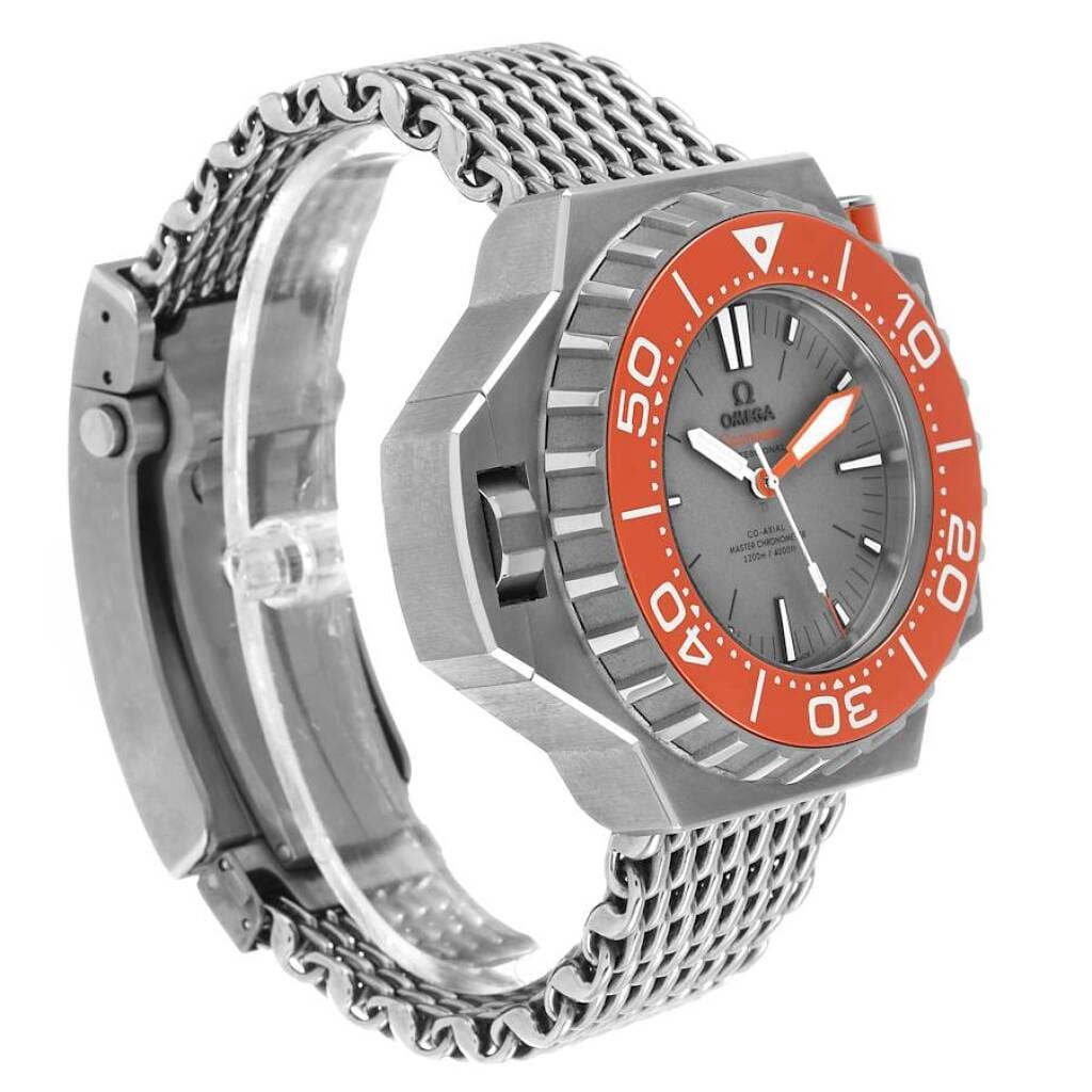 Seamaster PloProf 1200m (Reference 227.90.55.21.99.002). A 48mm titanium automatic wristwatch.
