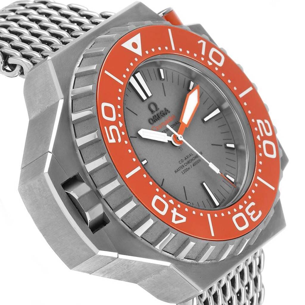 Seamaster PloProf 1200m (Reference 227.90.55.21.99.002). A 48mm titanium automatic wristwatch.