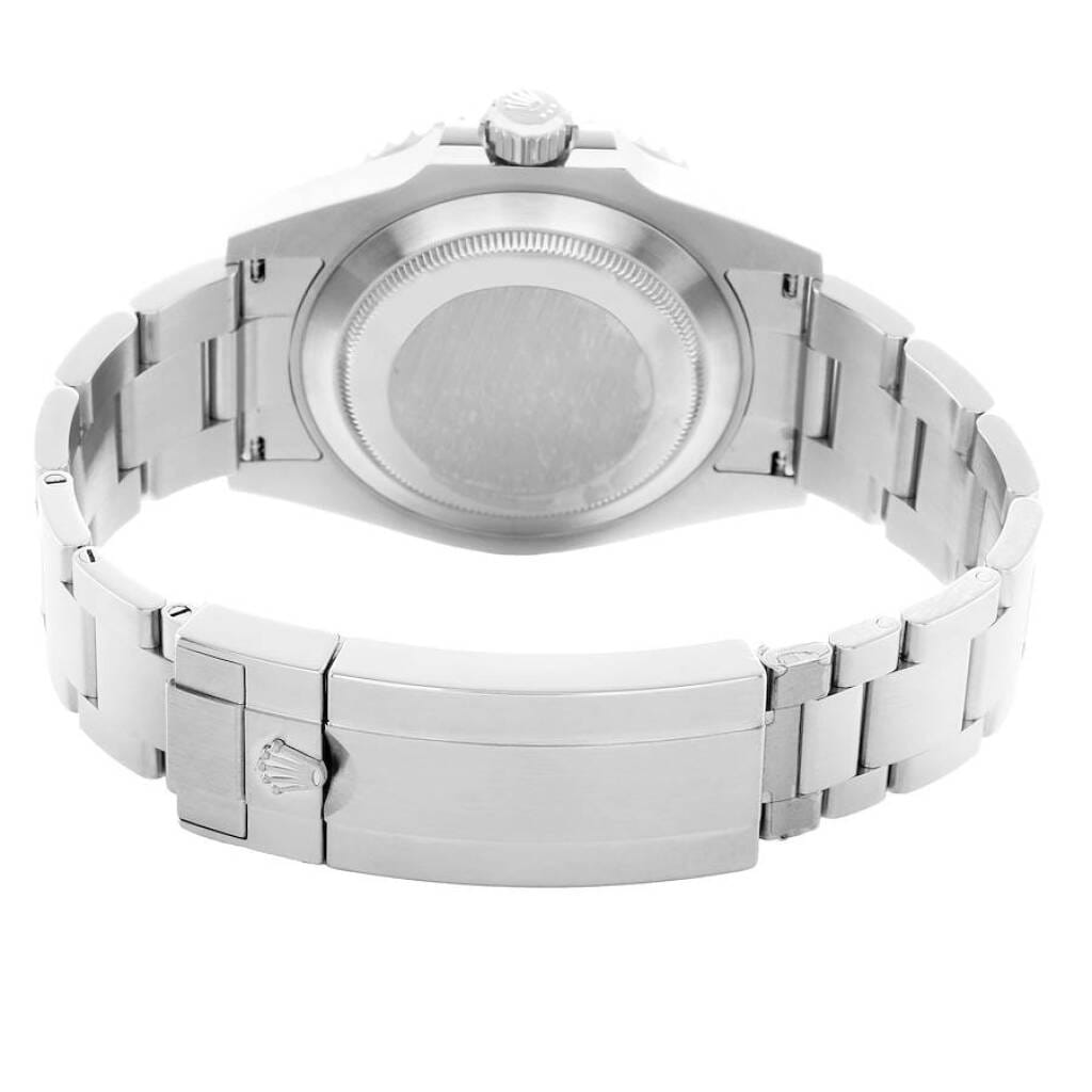 Submariner 'Starbucks' (Reference 126610LV). A 41mm stainless steel automatic wristwatch with date. 2022