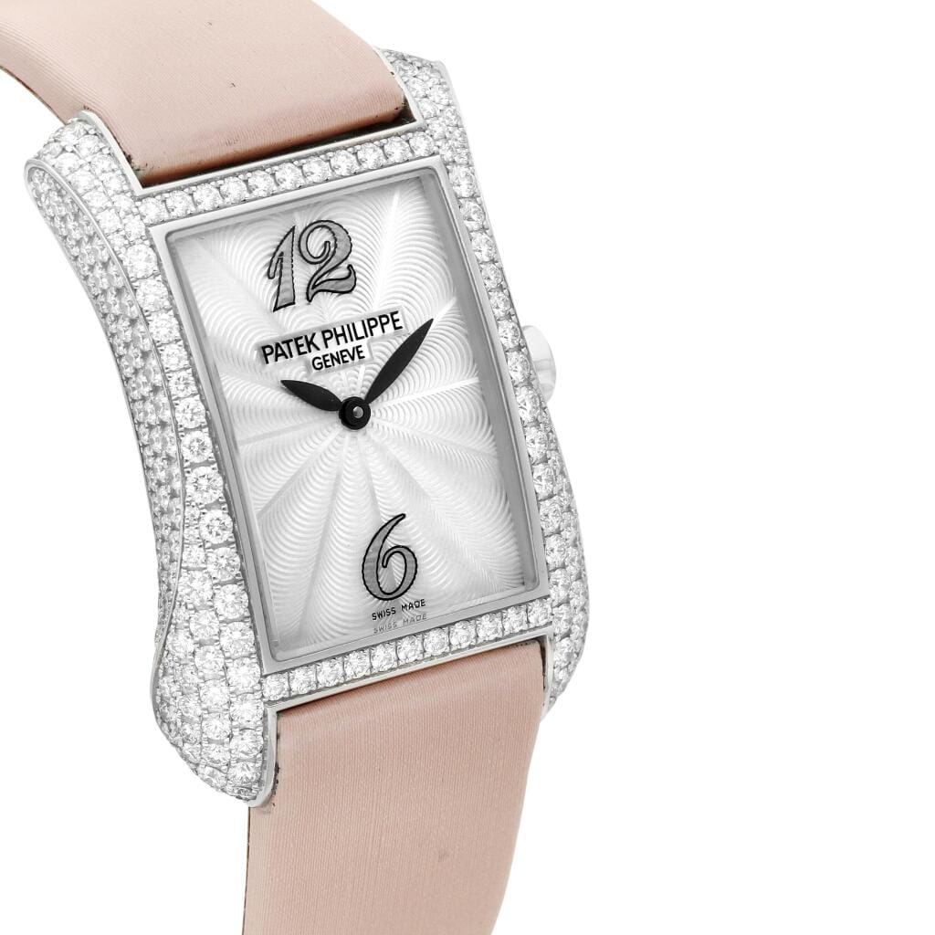 Gondolo (Reference 4973G-001). A 40x27mm white gold diamond-set quartz wristwatch.