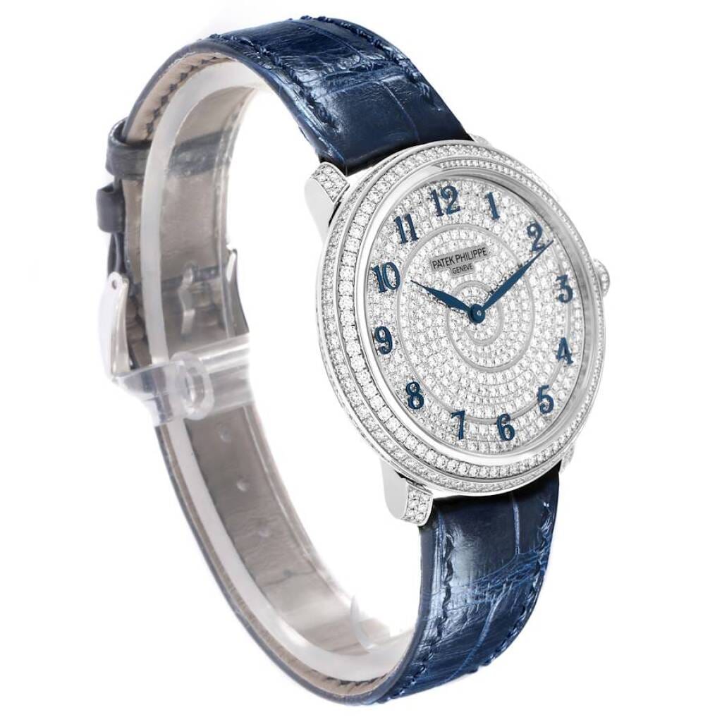 Calatrava (Reference 4978/400G-001). A 36.5mm white gold diamond-set automatic wristwatch. 2020