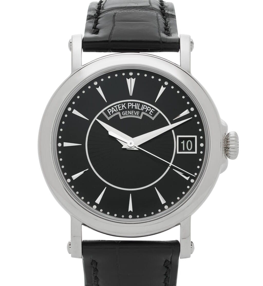 Calatrava Officers Watch (Reference 5153G-001). A 38mm white gold automatic wristwatch with date.