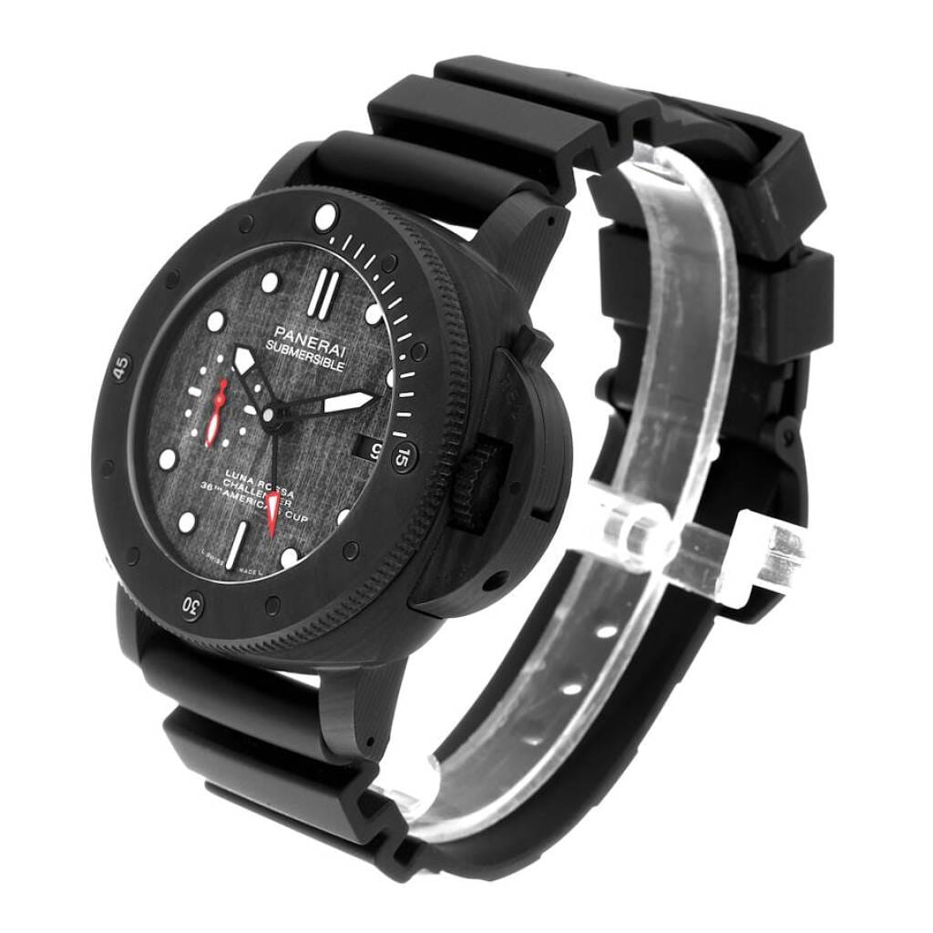 Submersible Luna Rossa (Reference PAM01039). A 47mm black carbotech automatic wristwatch with date and dual time.