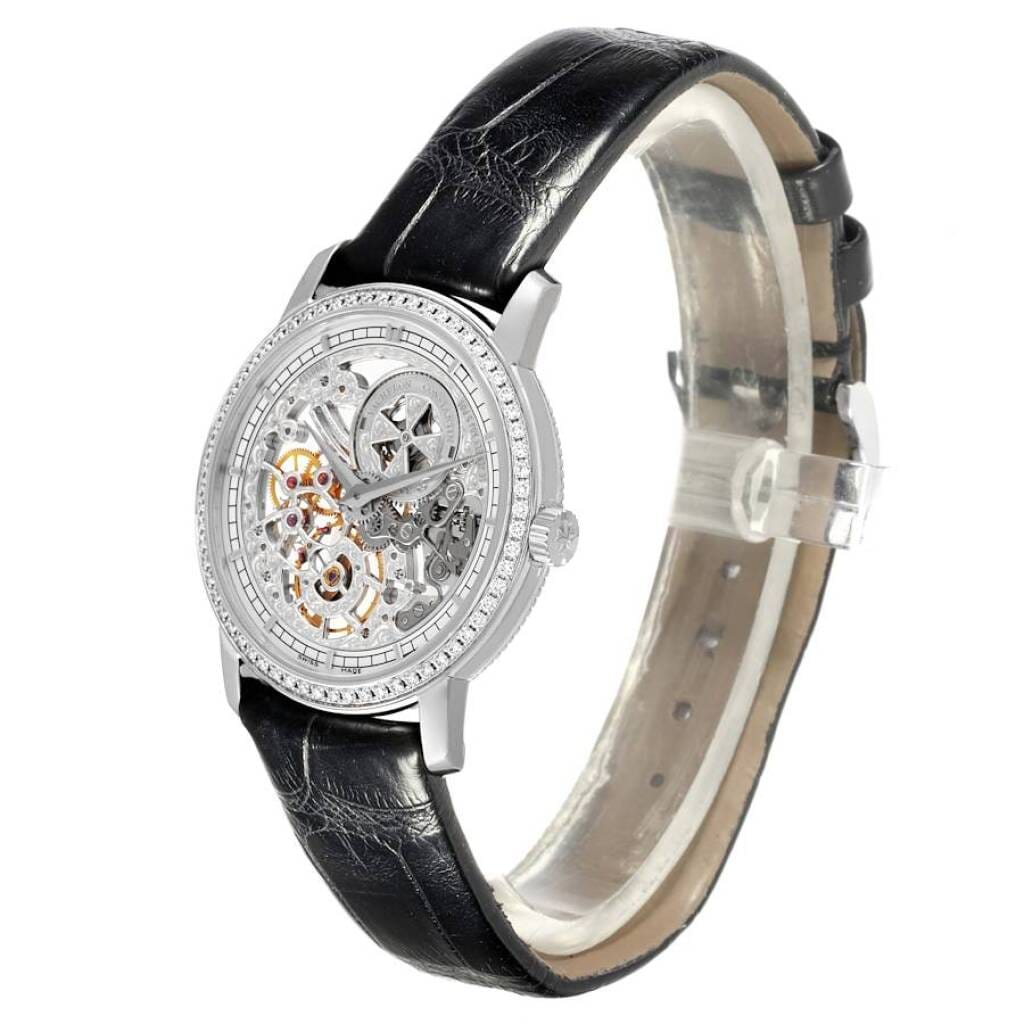 Traditionnelle (Reference 33558/000G-9394). A 30mm white gold diamond-set manual wind wristwatch.