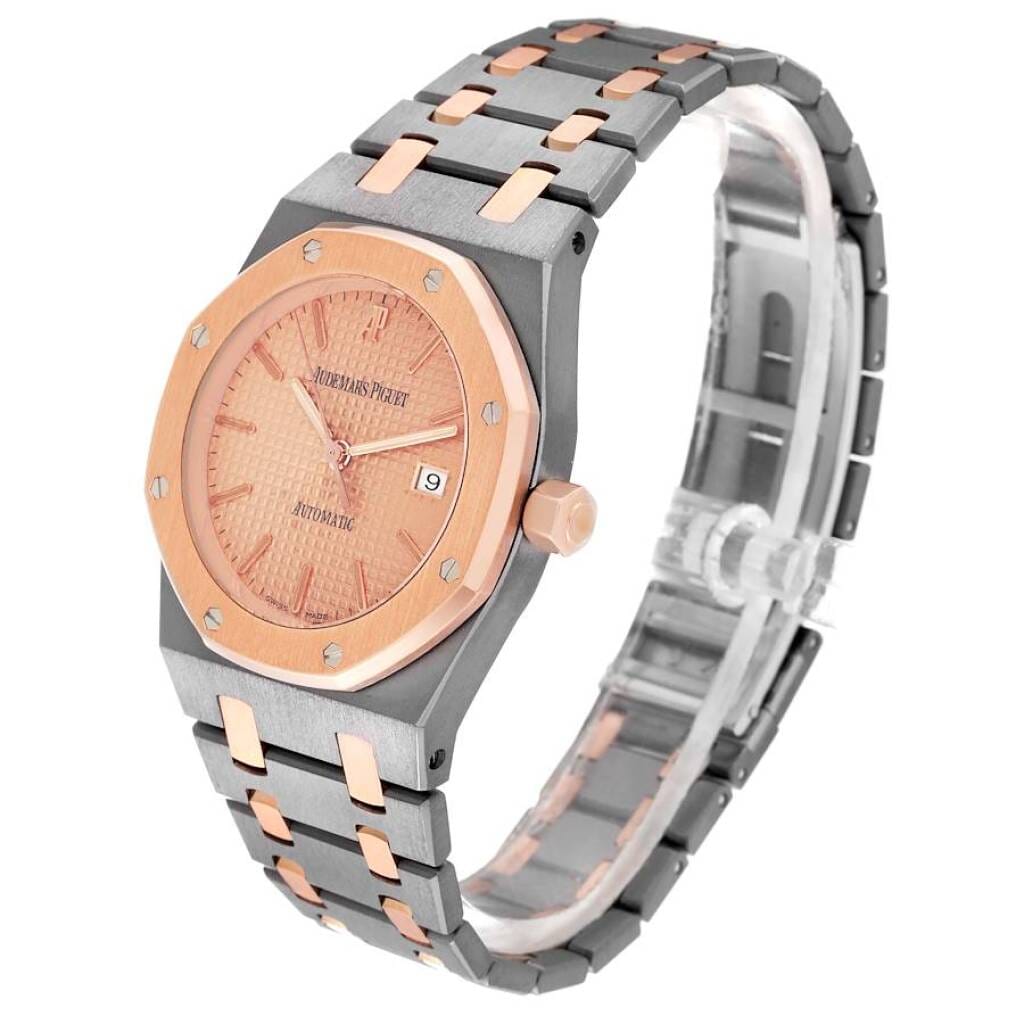 Royal Oak (Reference 15000TR). A 33mm rose gold and tantalum automatic wristwatch with date.