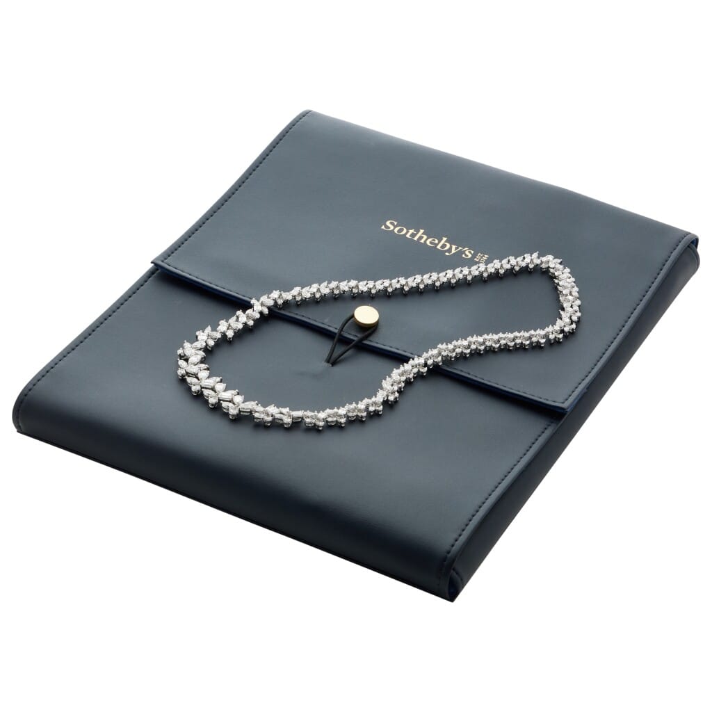 White Gold and 32.30ctw Diamond Collar Necklace