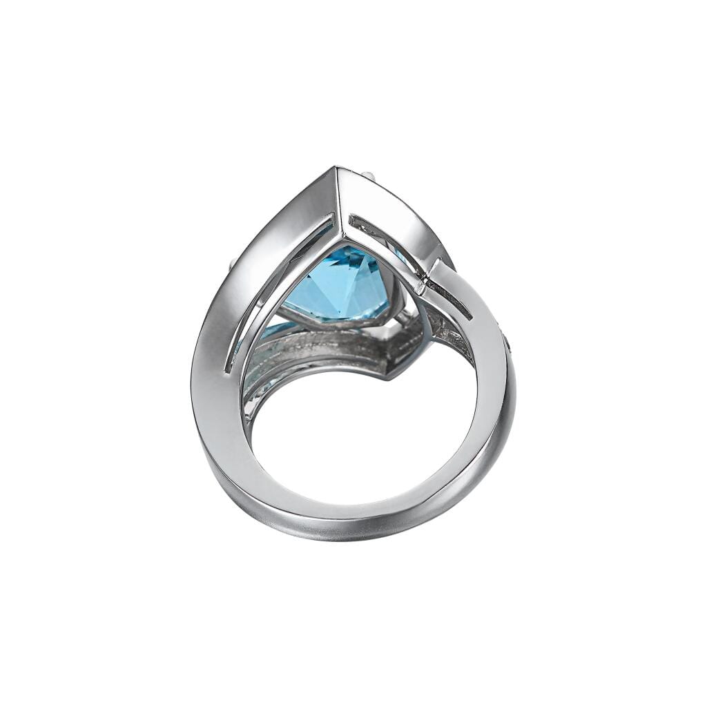 Platinum, Aquamarine and Diamond Ring