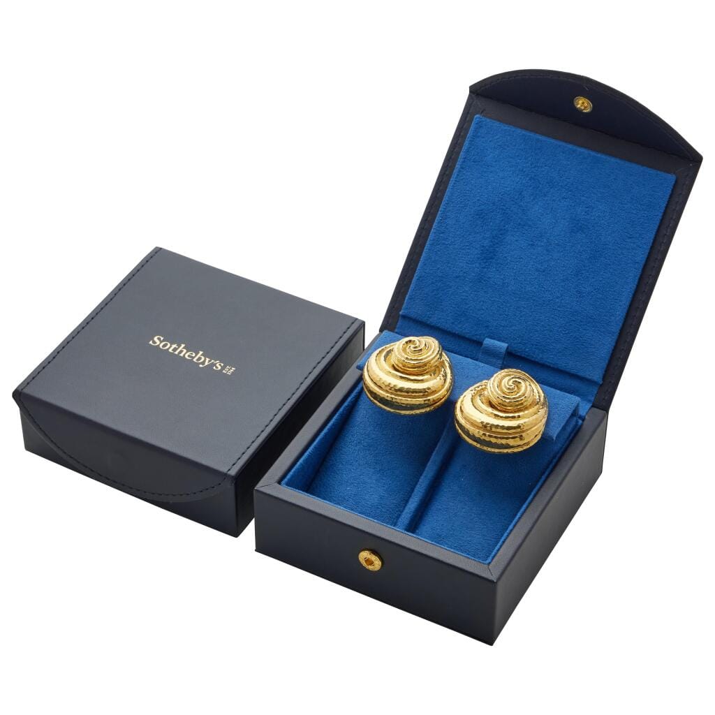 Gold Swirl Earclips