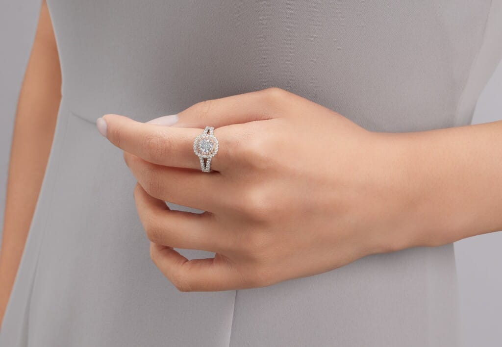 White Gold, Rose Gold, 0.85ct Cushion Cut Fancy Light Greenish Blue Diamond Ring