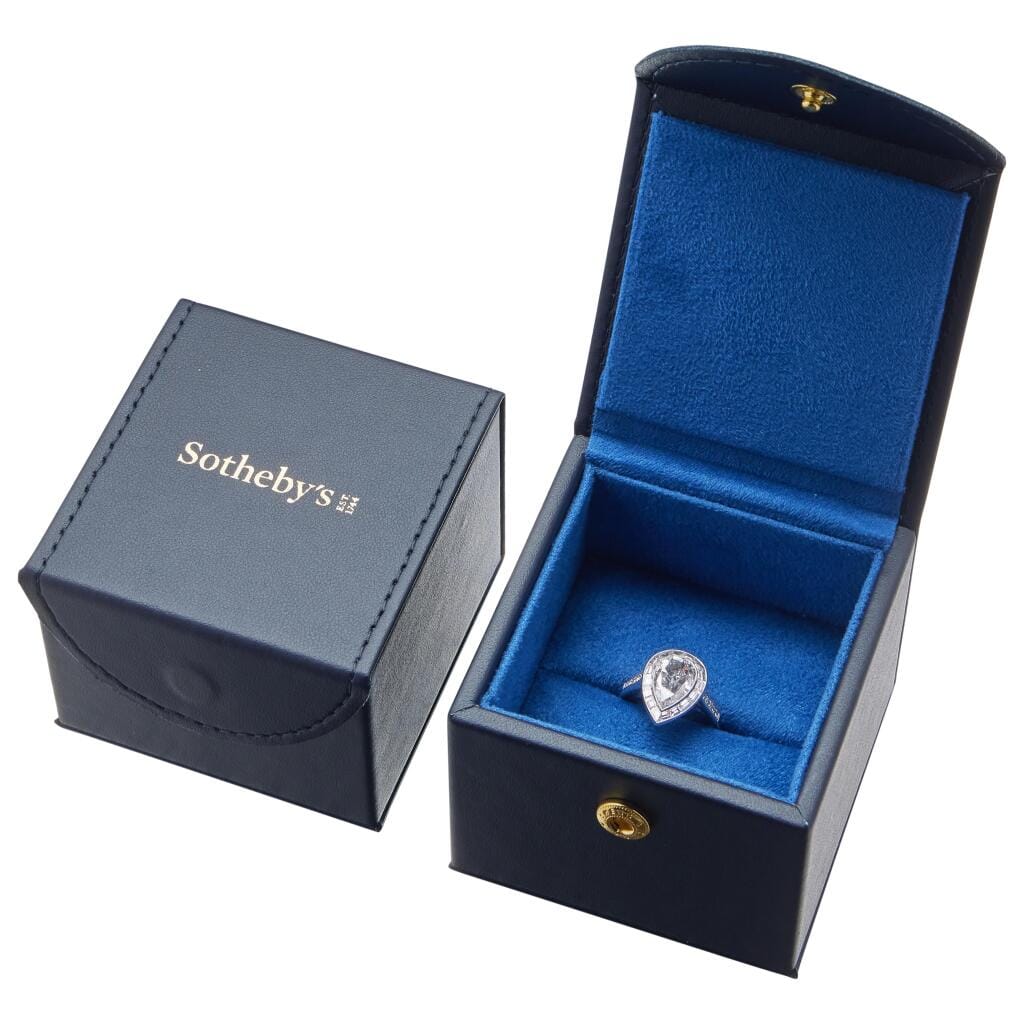 Platinum, 2.00ct Pear Shape Diamond and Diamond Ring