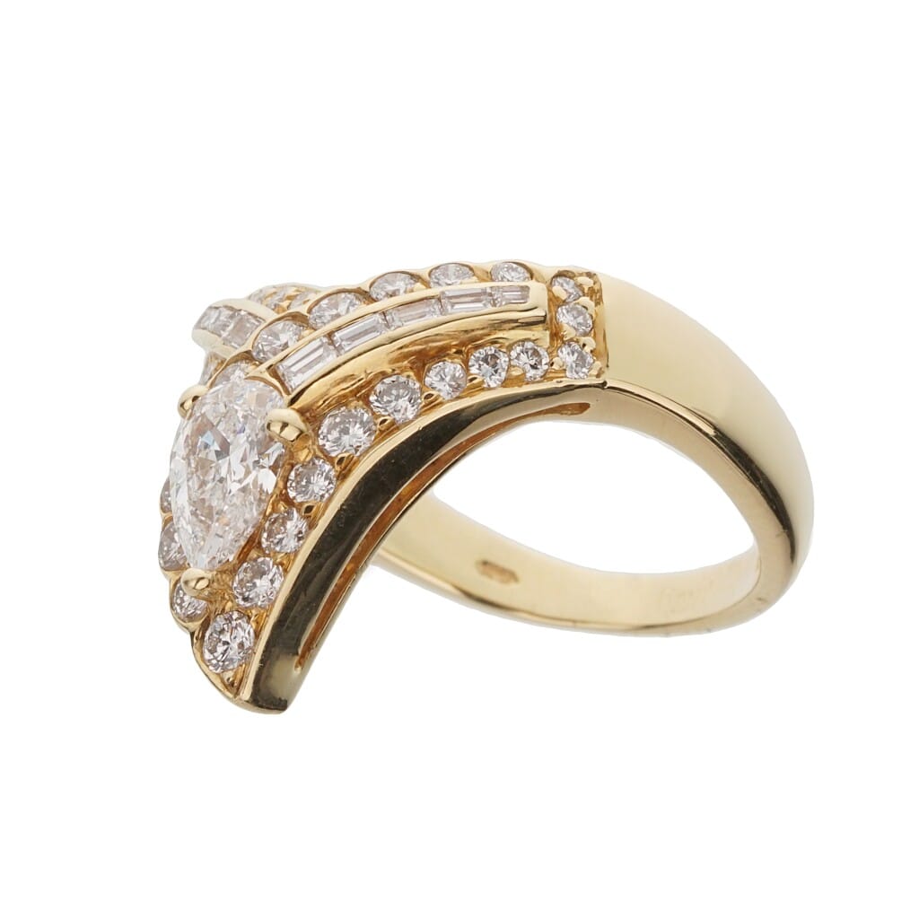 Vintage Gold and Diamond Ring