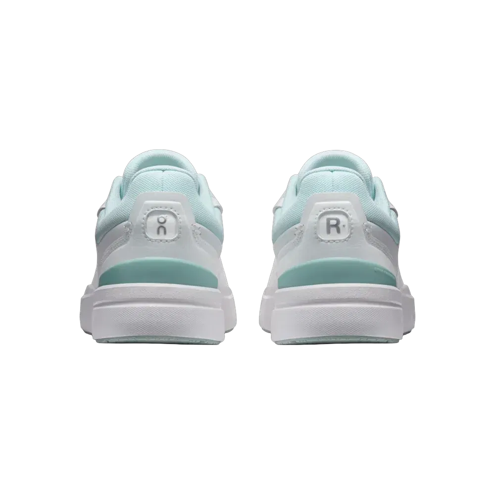 On Running The Roger Advantage White Flurry