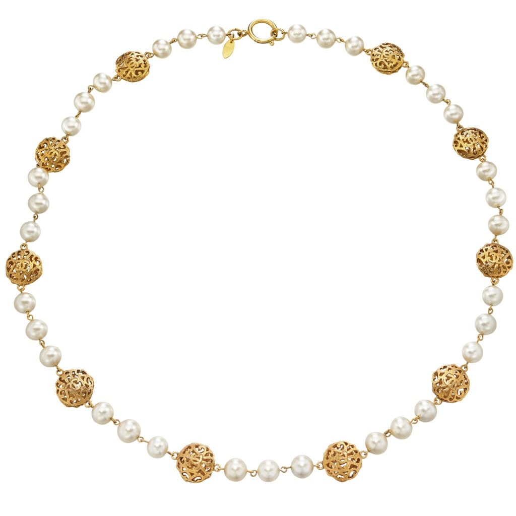 Gold Metal and Imitation Pearl Necklace