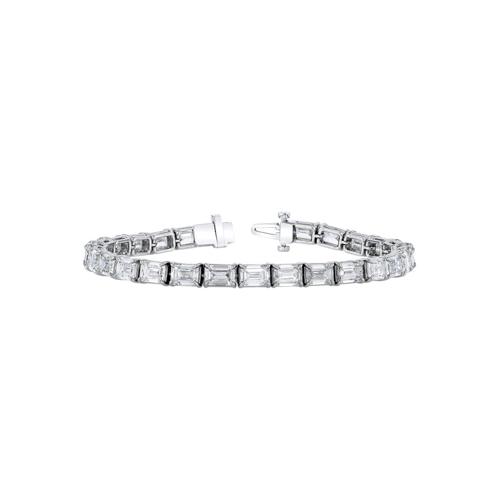 Platinum and 20.25ctw Emerald Cut Diamond Tennis Bracelet